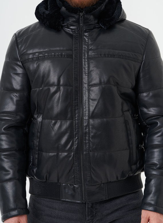 Утепленная куртка из эко кожи