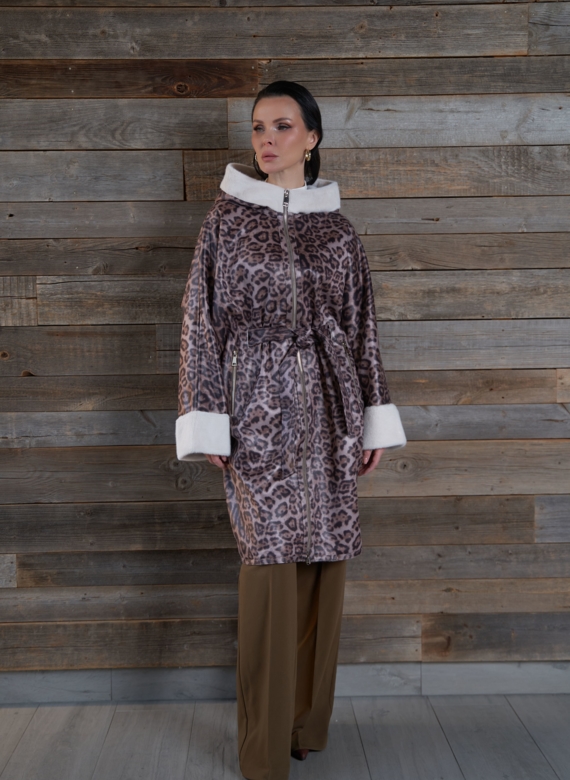 Женская дубленка из эко замши с поясом