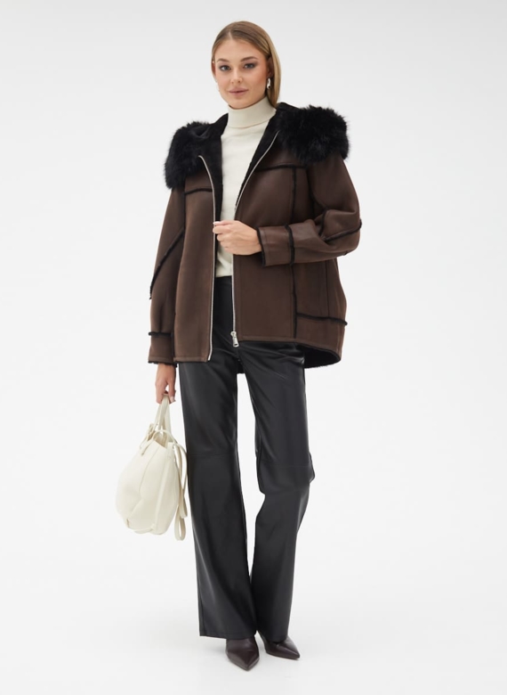 Женская дубленка из эко кожи с капюшоном