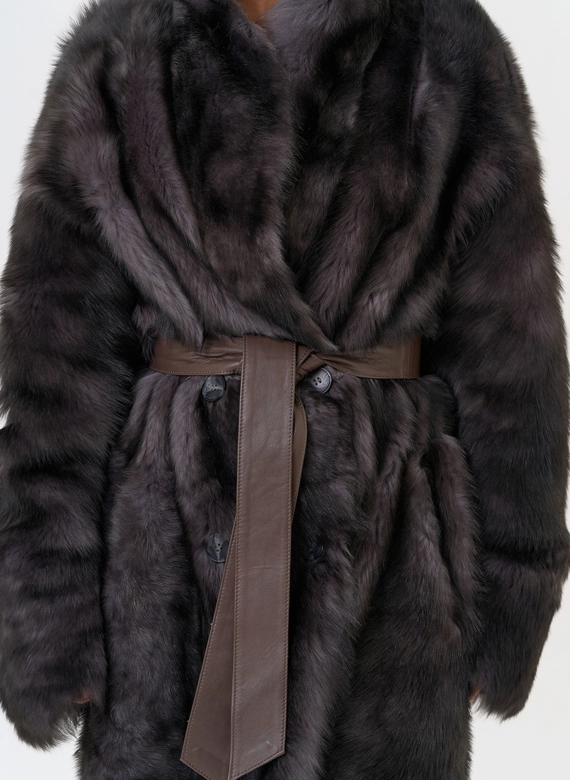 Женская двухсторонняя дубленка с поясом