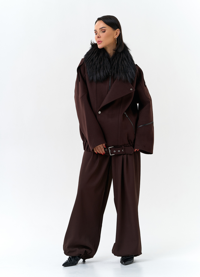 Женское укороченное пальто с отделкой из меха лисы модель № 32781 в рассрочку