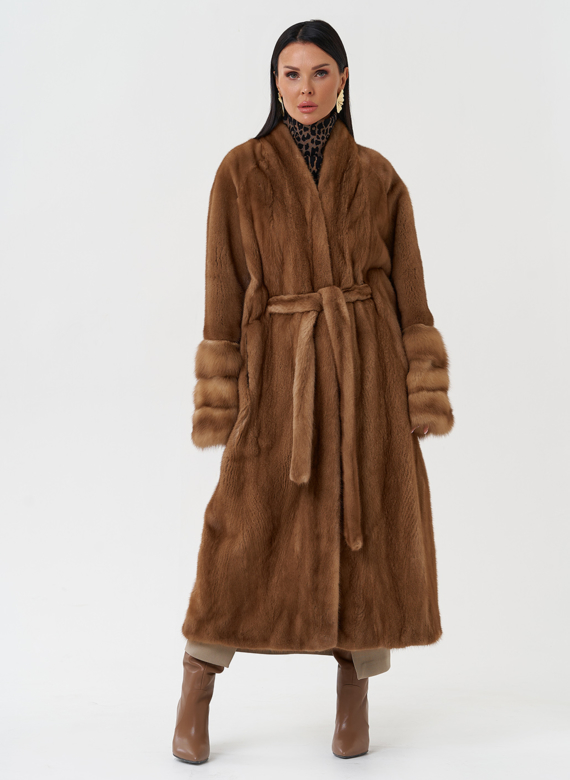 Женская шуба из скандинавской норки