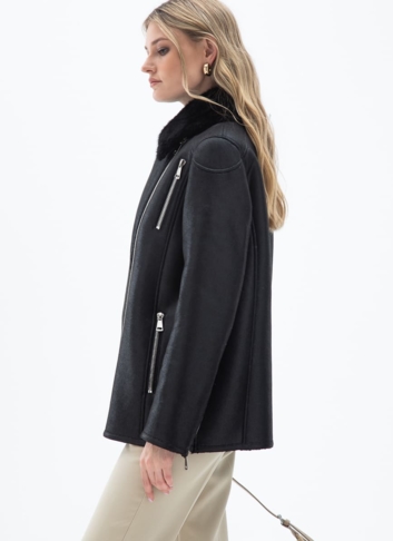 Женская дубленка из эко кожи с отделкой из эко меха