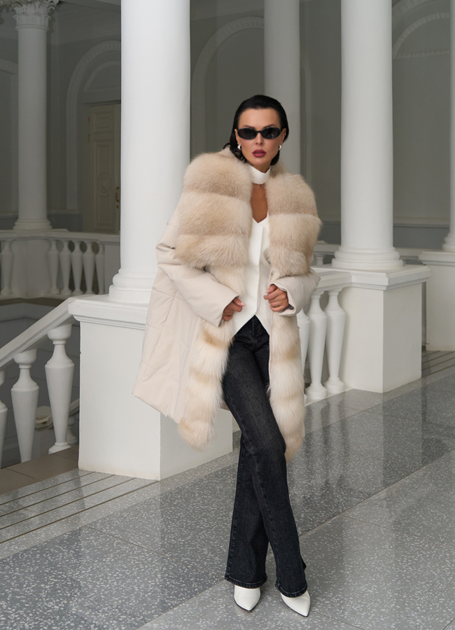 Женское зимнее полупальто с кожаным поясом модель № 31407 меха малина